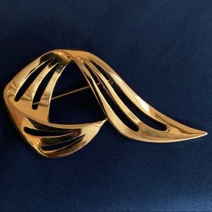 Vintage Gold Swoop Pin, MJENT Brooch